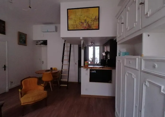 Emile Jardin Des Plantes -metro -tramway Lägenhet